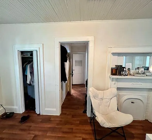 428 Richards St NW — Photo 3