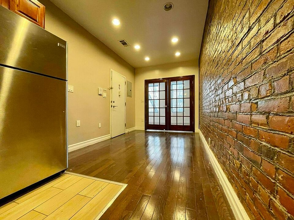 1st image of 800 Macdonough St APT 2B