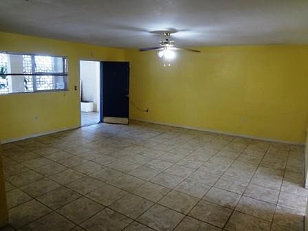 4th image of 11930 NE 19th Dr APT 15