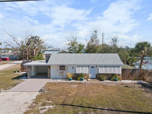 1495 New Point Comfort Rd, Englewood, FL 34223