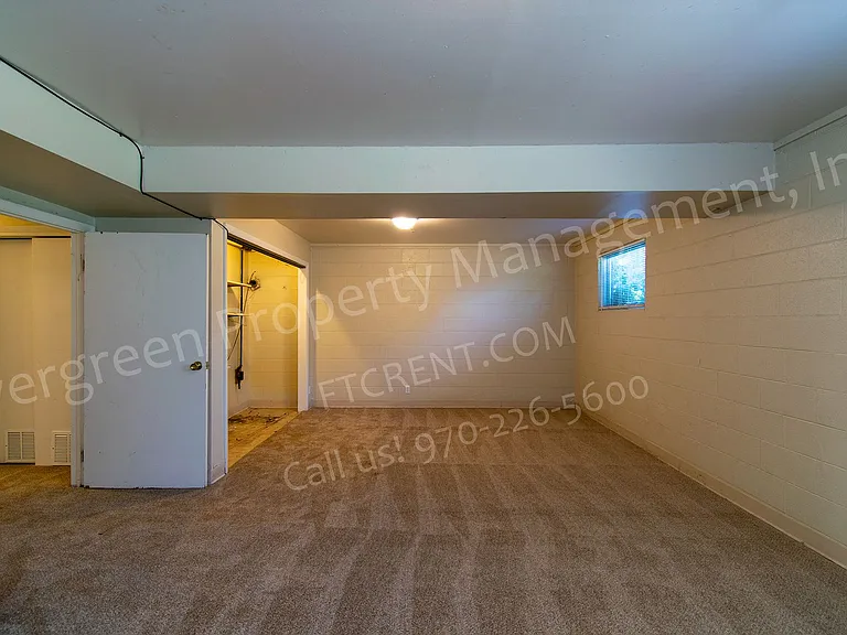1916 Larkspur Dr — Photo 15