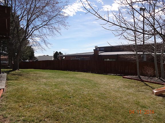 3rd image of 528 Thistle Pl