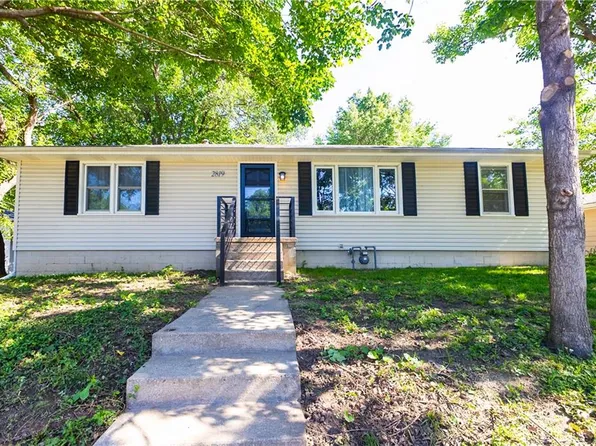 2819 Messanie St, Saint Joseph, MO 64501