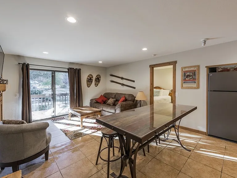 2025 Canyons Resort Dr #L3 — Photo 3