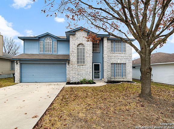 2nd image of 15246 Kamary Ln