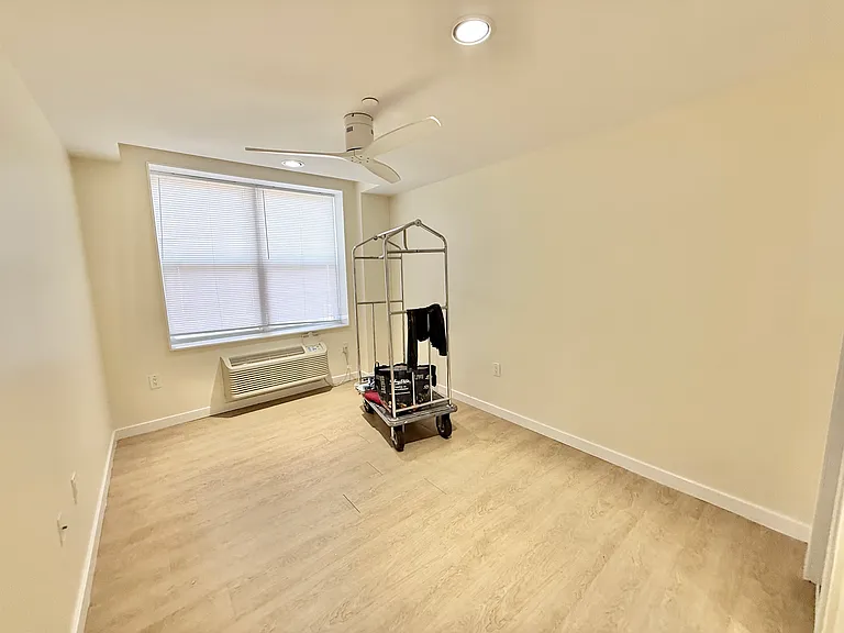 241-55 S 49th St #301 — Photo 9