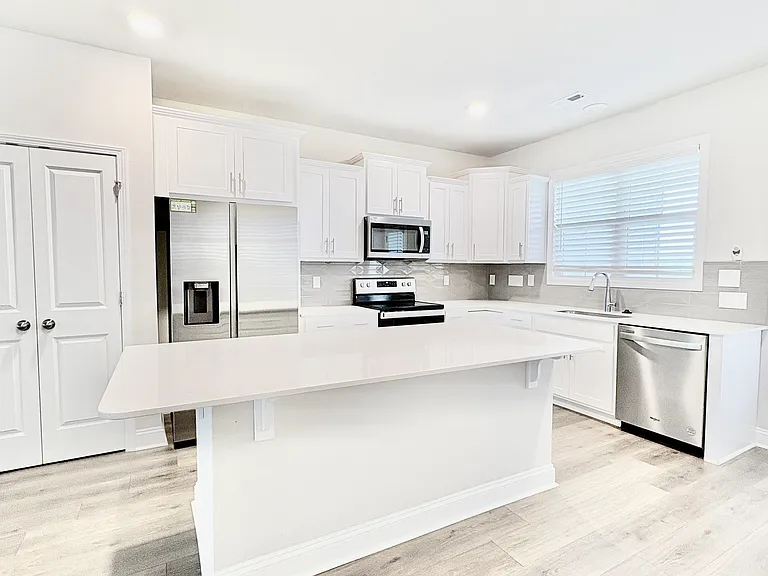 620 Gateway Crossing Ln — Photo 29