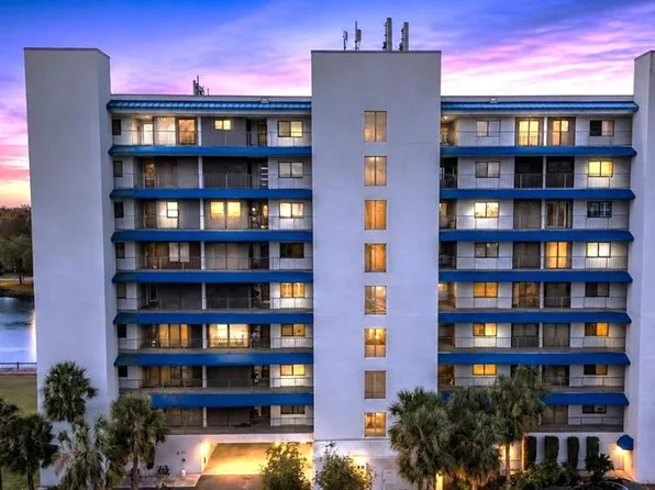 2780 N Riverside Dr APT 502, Tampa, FL 33602