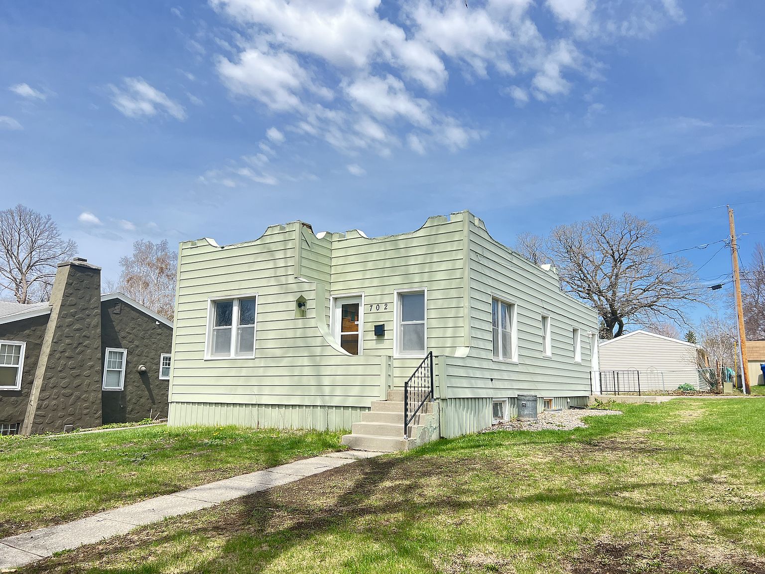 702 Maple Ave, Fergus Falls, MN 56537 Zillow