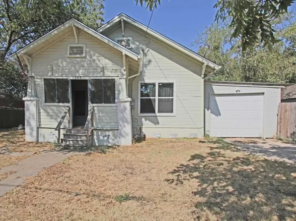 309 N Sparks St, Alvarado, TX 76009