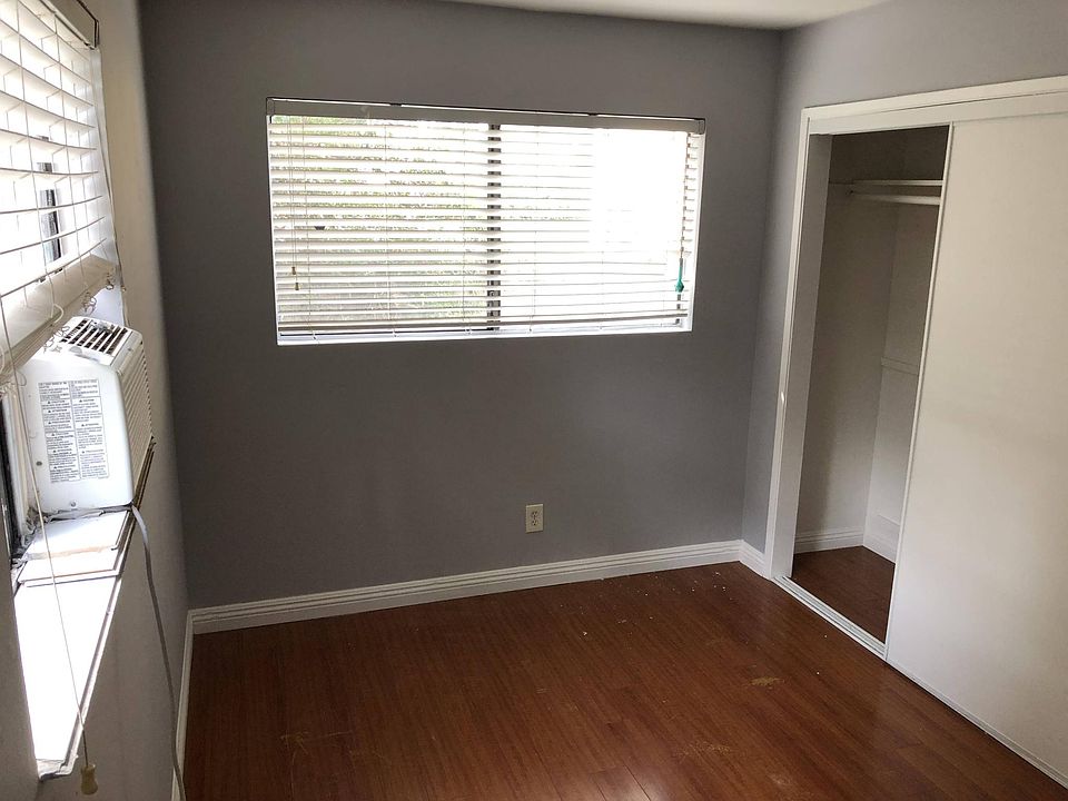 1st image of 1198 Mentone Ave APT 2