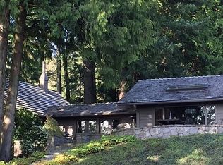 6259 SW Round Hill Way, Portland, OR 97221