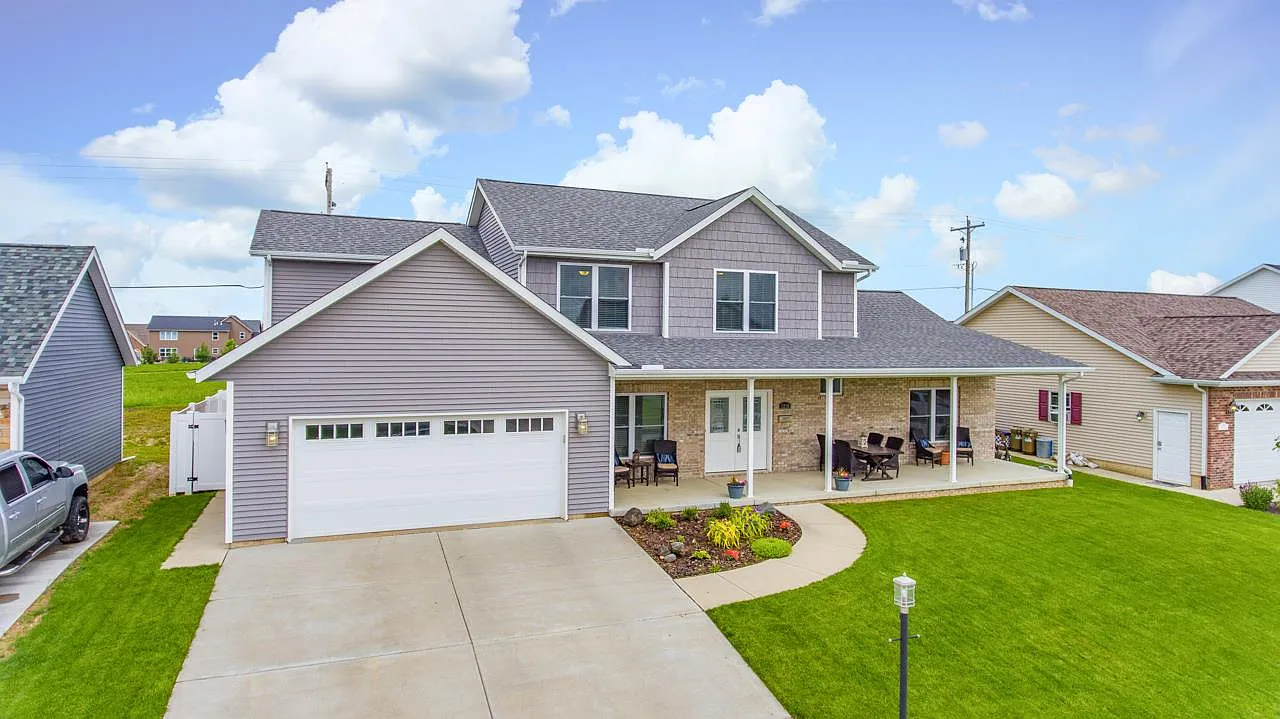 1210 N Hampton Rd photo 1
