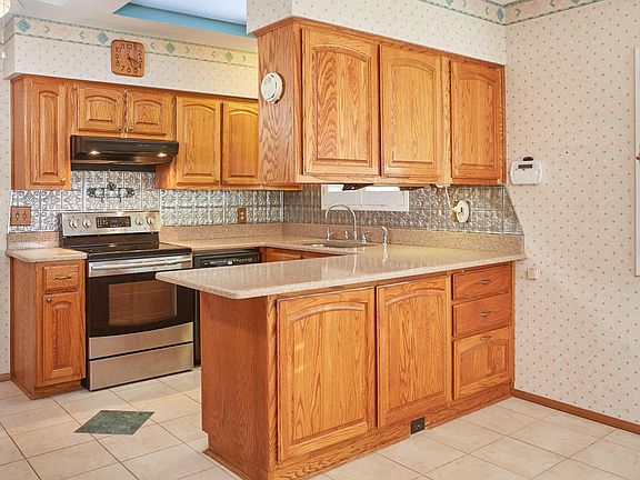 2nd image of 3011 W Placita Nuevo Dia