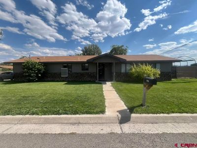 990 Mountain View Court, Montrose, CO, 81403