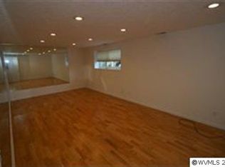275 Stoneway Dr NW, Salem, OR 97304