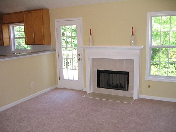 Living Room w/ Fireplace!