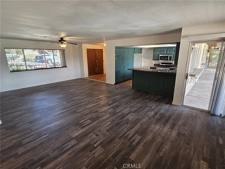19145 Tomahawk Rd — Photo 11