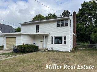 715 W Madison St, Hastings, MI