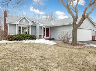 13419 Caramel Trl, Eden Prairie, MN 55346