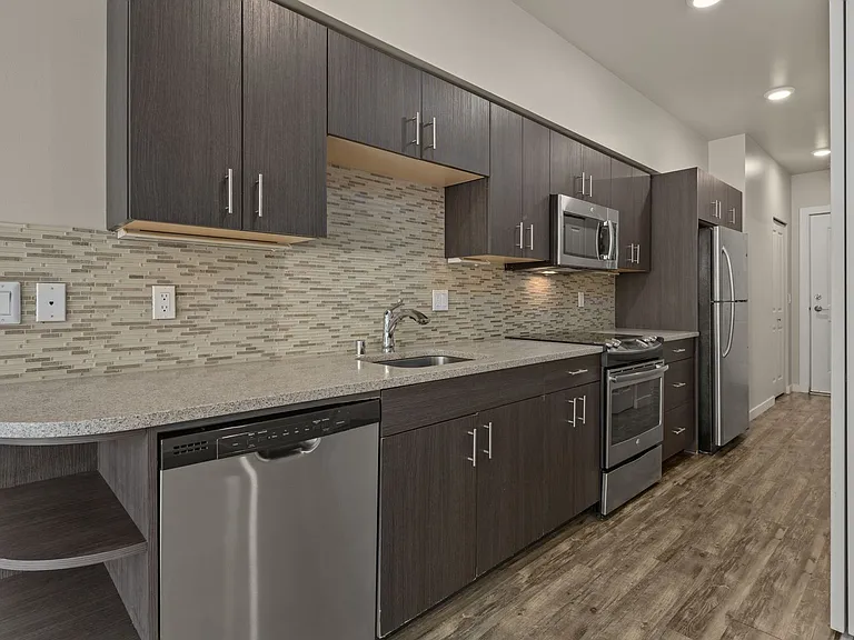 Evolve Apartments — Photo 40
