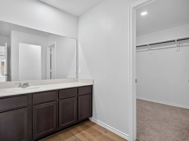 149 Boxwood Dr — Photo 12