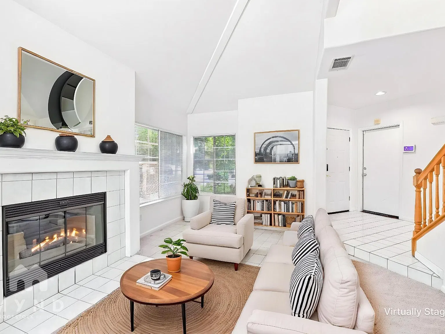 4 bed, 3.0 bath, 1797 sqft, $3,350 — Photo 2