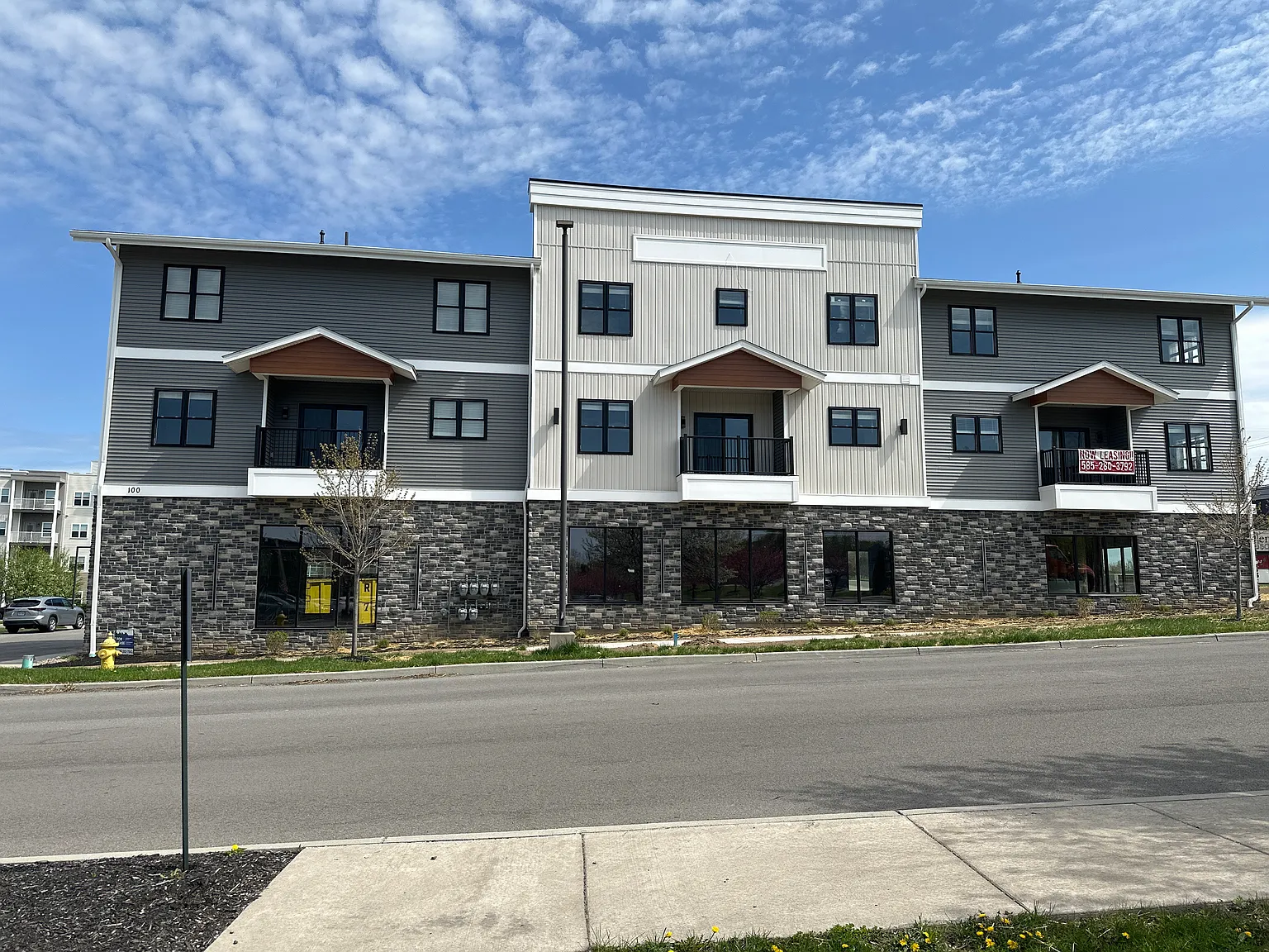 2 bed, 2.5 bath, 1380 sqft, $2,660 — Photo 1