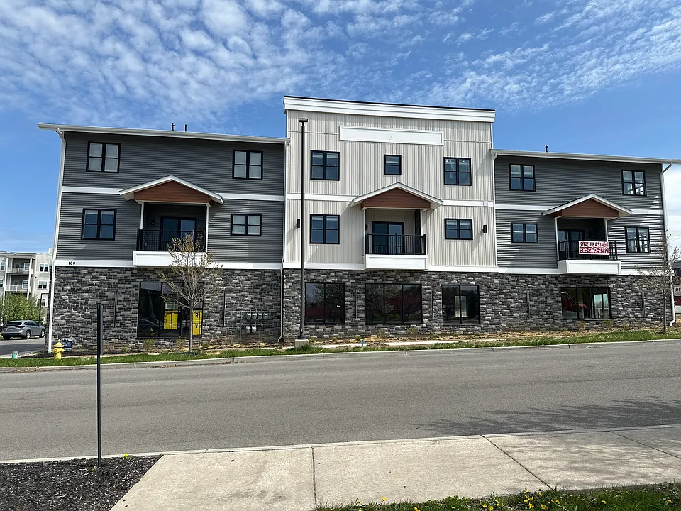 1835 Fairport Nine Mile Point Rd #205