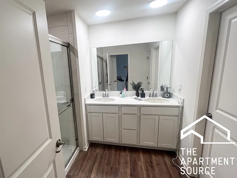 2360 Southwind Blvd #TOWNHOUSE — Photo 23