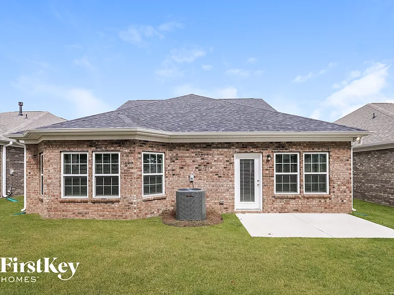 2607 Whispering Way — Photo 15
