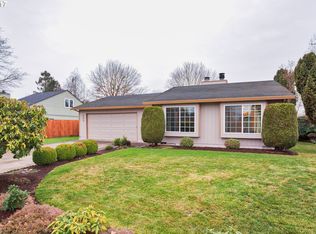 239 SW 9th Ave, Canby, OR 97013