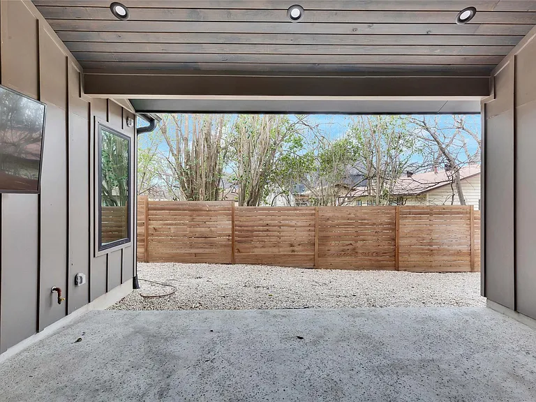 2509 Euclid Ave — Photo 28