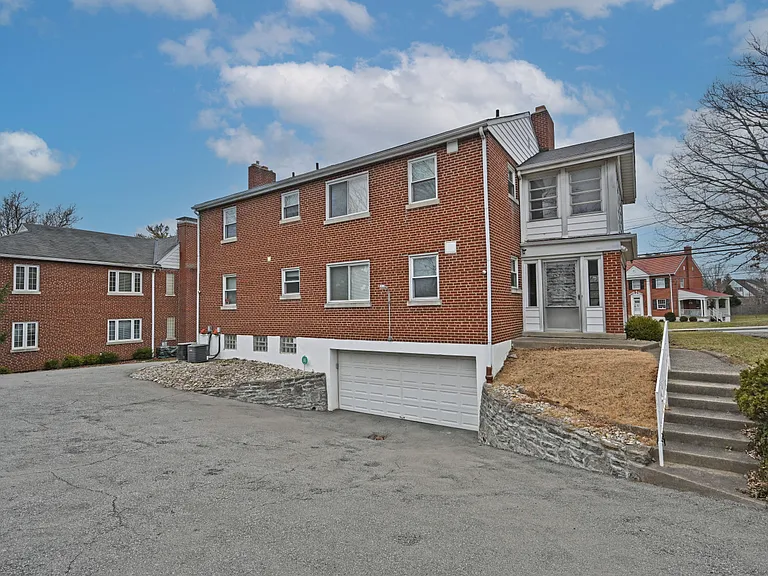 7552 Montgomery Rd #1A — Photo 26