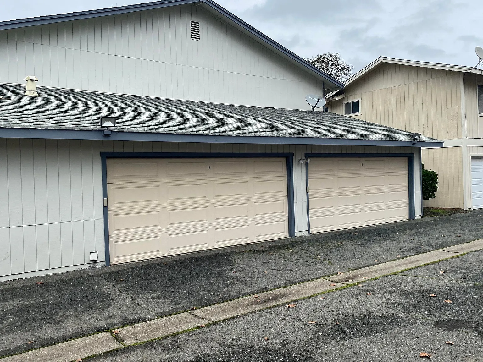 2 bed, $2,400 — Photo 3