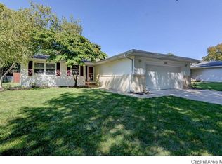 2829 Crown Point, Springfield, IL 62704