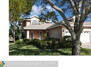 11713 Highland Pl, Pompano Beach, FL 33071