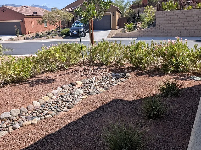 806 Crescent Moon Xing — Photo 21