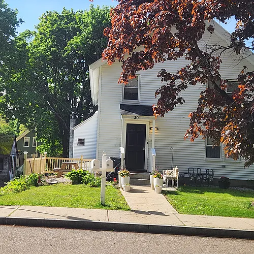 30 Emmons St #4 Photo 1