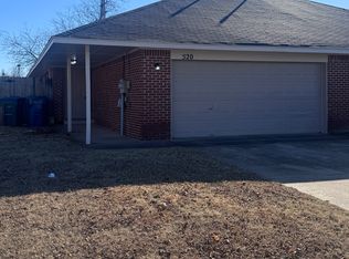 520 Nimrod Rd, Edmond, OK 73003