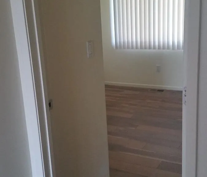 1807 W Drescher St — Photo 15