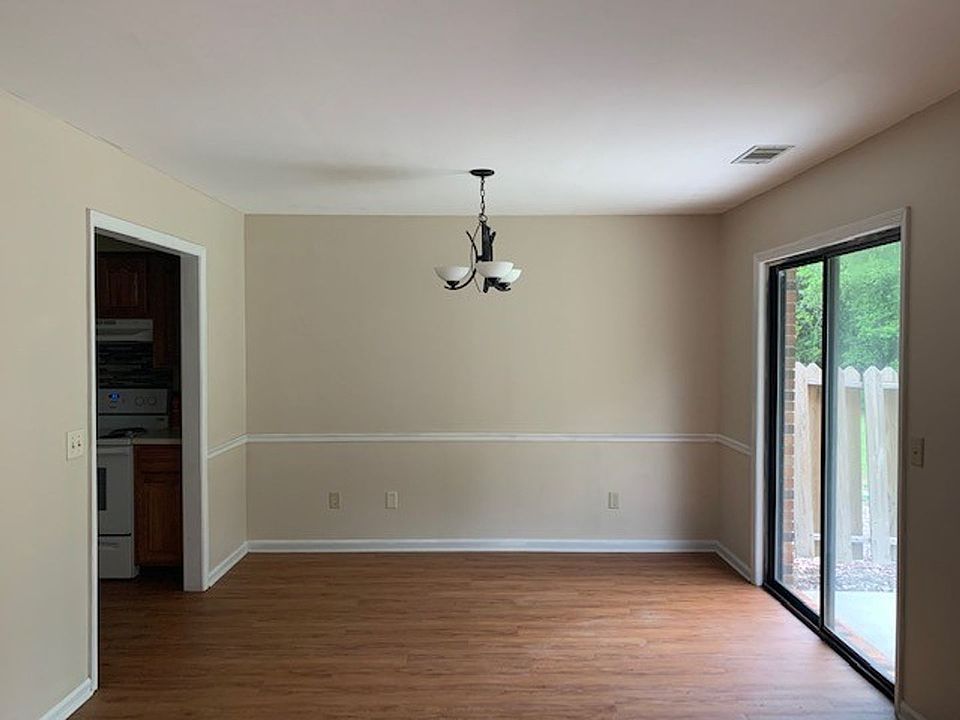 1st image of 418 Brannen Dr APT 10