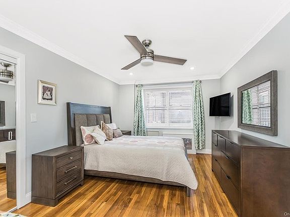 4th image of 1 Sadore Ln APT 5N