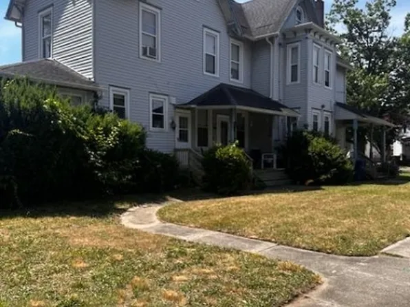 700 Garfield Ave, Palmyra Boro, NJ 08065