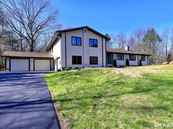 634 Aspen Lane, Orange, CT 06477
