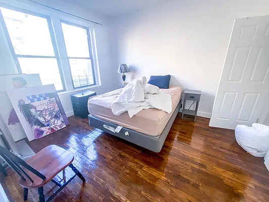 Rented by Voro New York | media 26