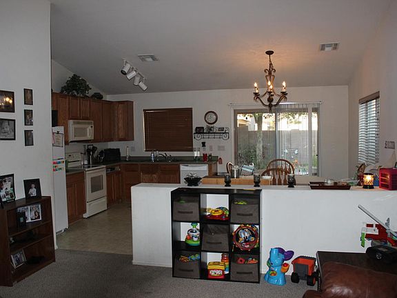 3rd image of 16656 W Saguaro Ln