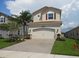 2768 Tarragona Way, Zephyrhills, FL 33543