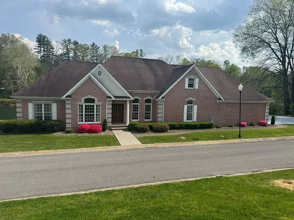 120 River Crest Dr, Fairmont, WV 26554