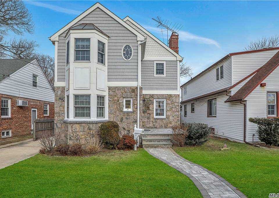 1st image of 24 Linden St